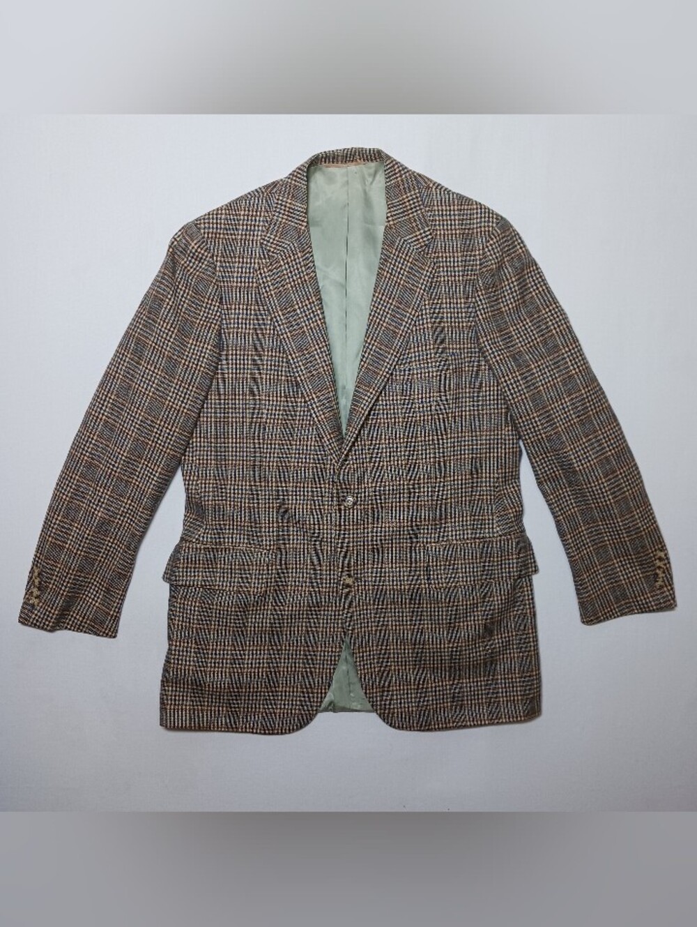 Vintage 1972 Neiman Marcus Sandhurst Mens Wool Sport Coat 44R Glen Plaid Tweed